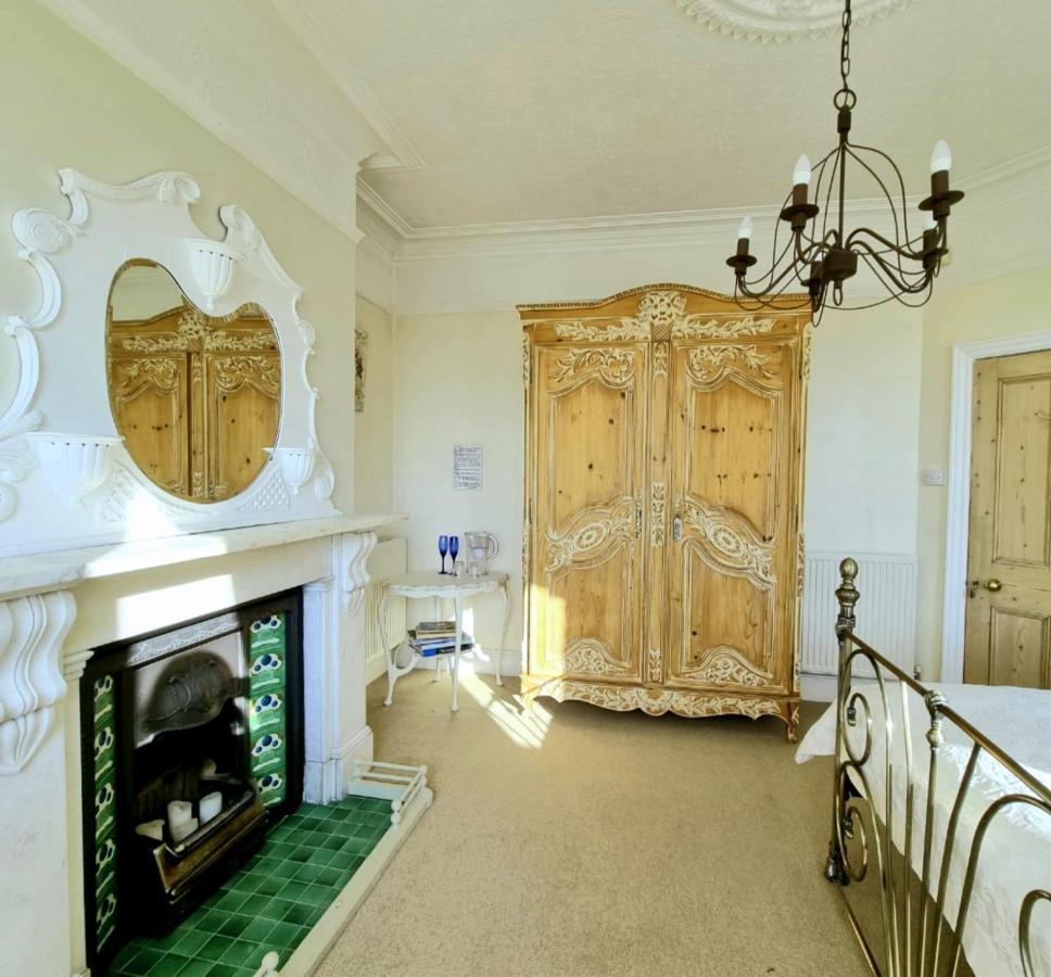 West Hill Retreat Edwardian Balcony Ensuite With Room Served Breakfast & Free Parking Hastings Exterior foto